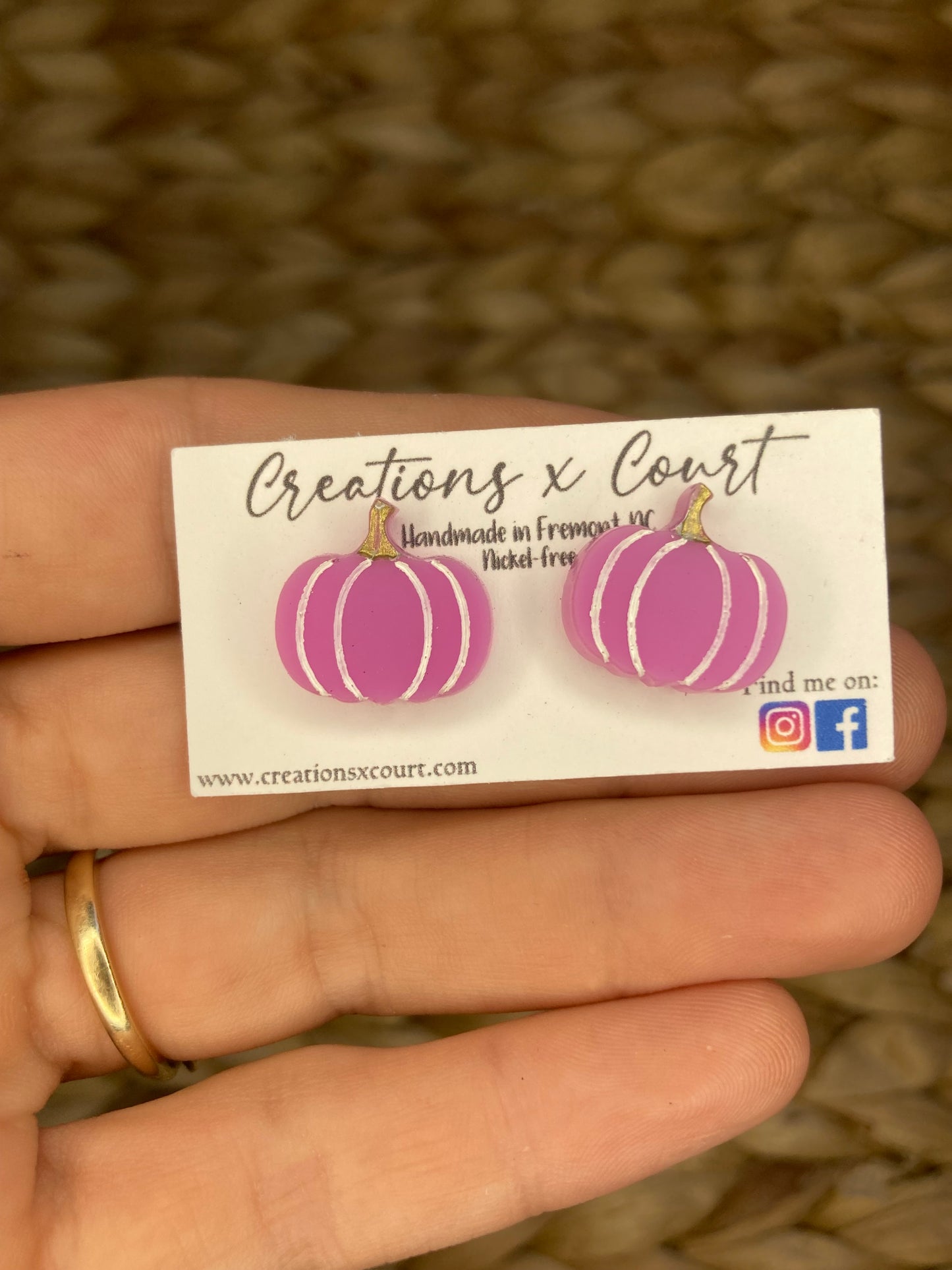 Pumpkin Studs