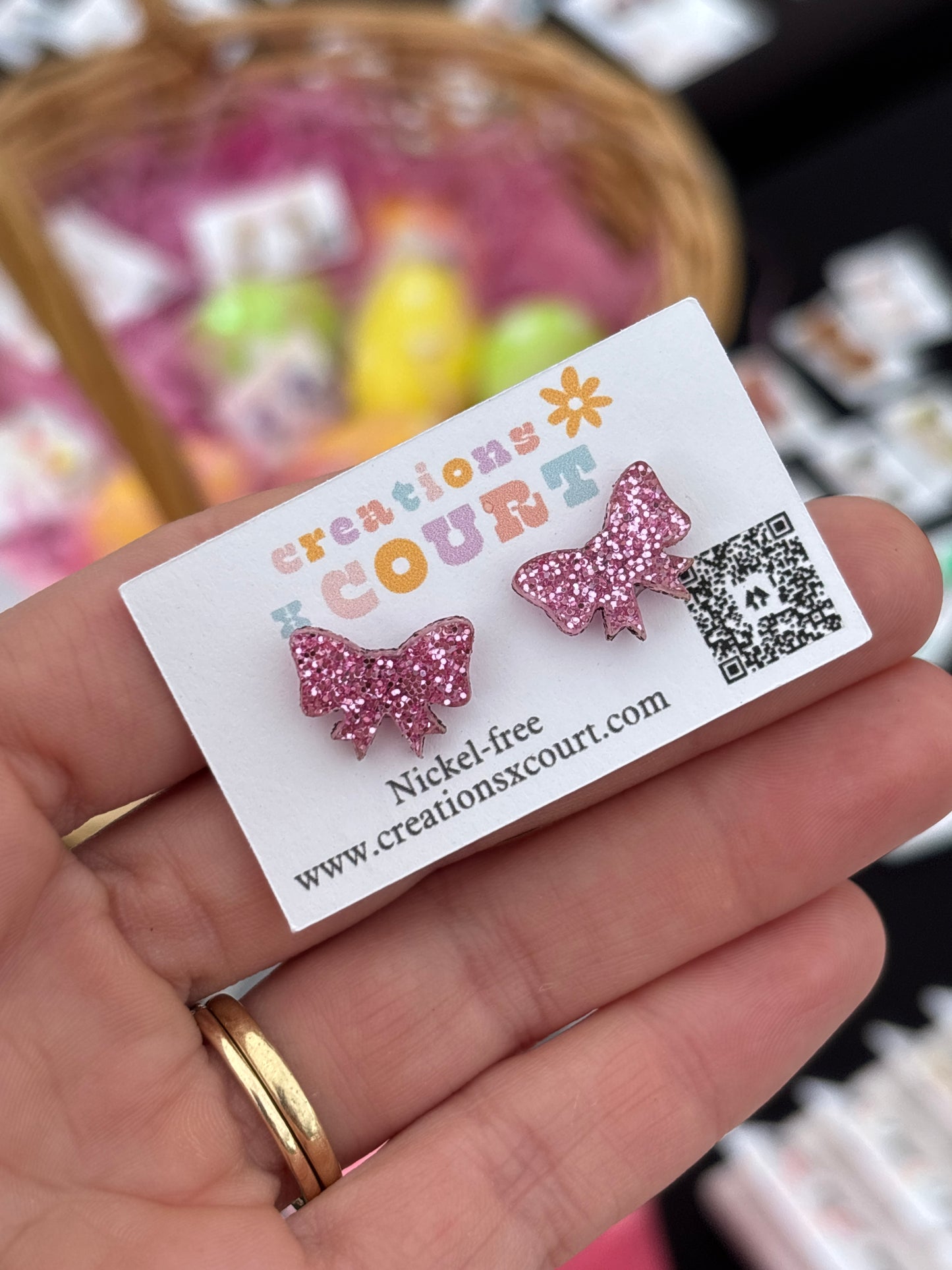 Bow studs