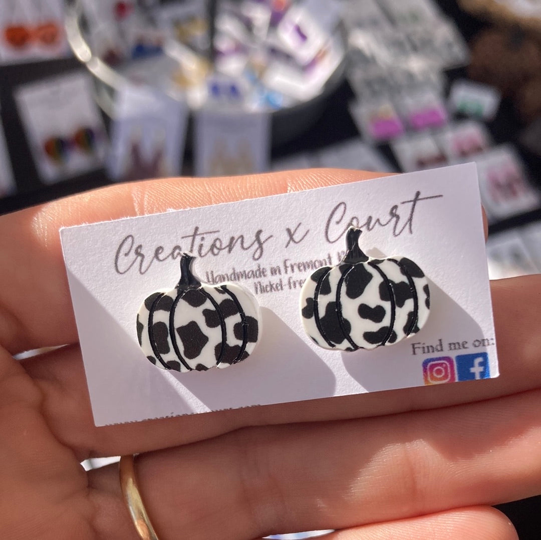 Pumpkin Studs - Cow/Cheetah