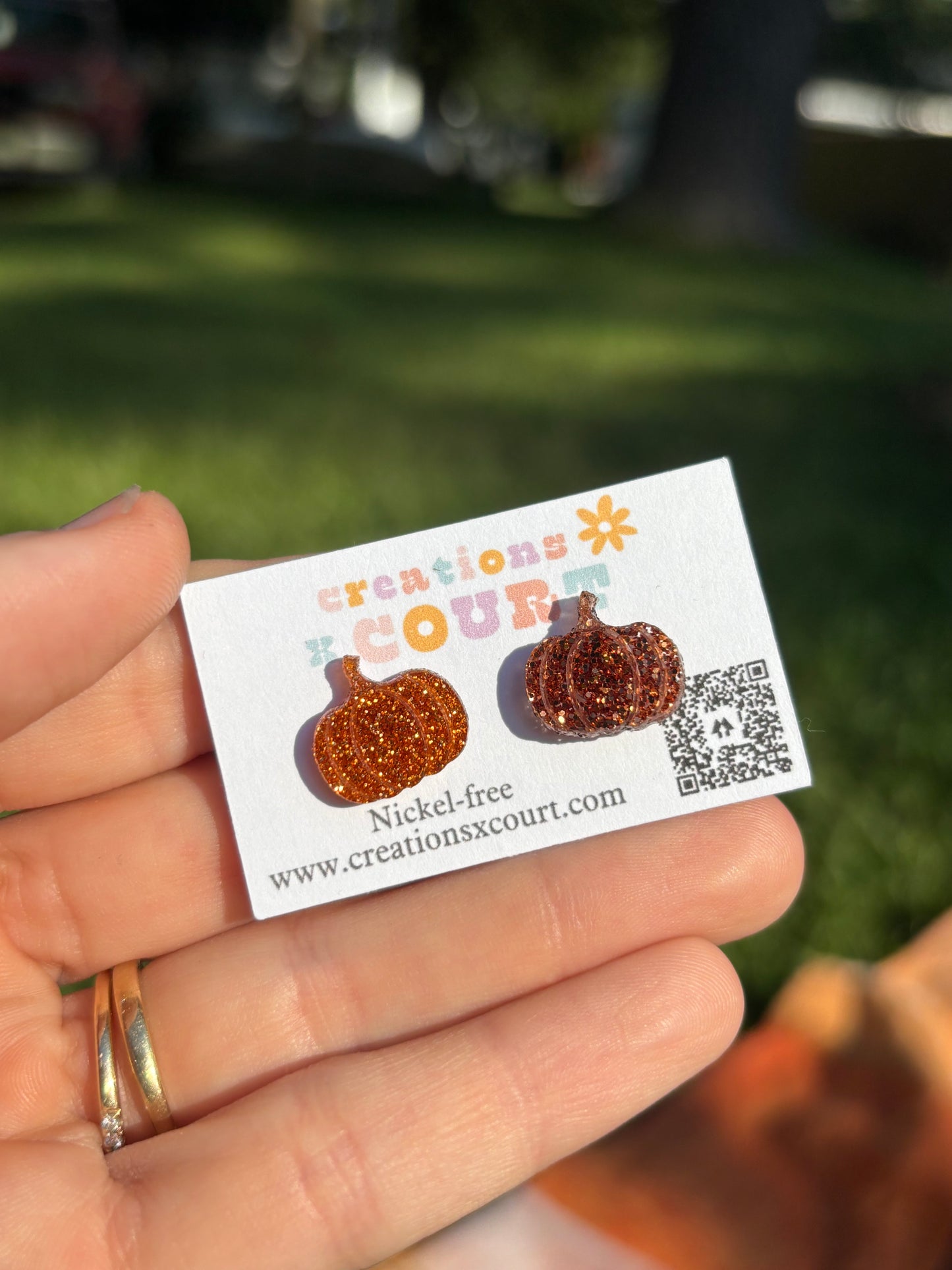 Pumpkin Studs