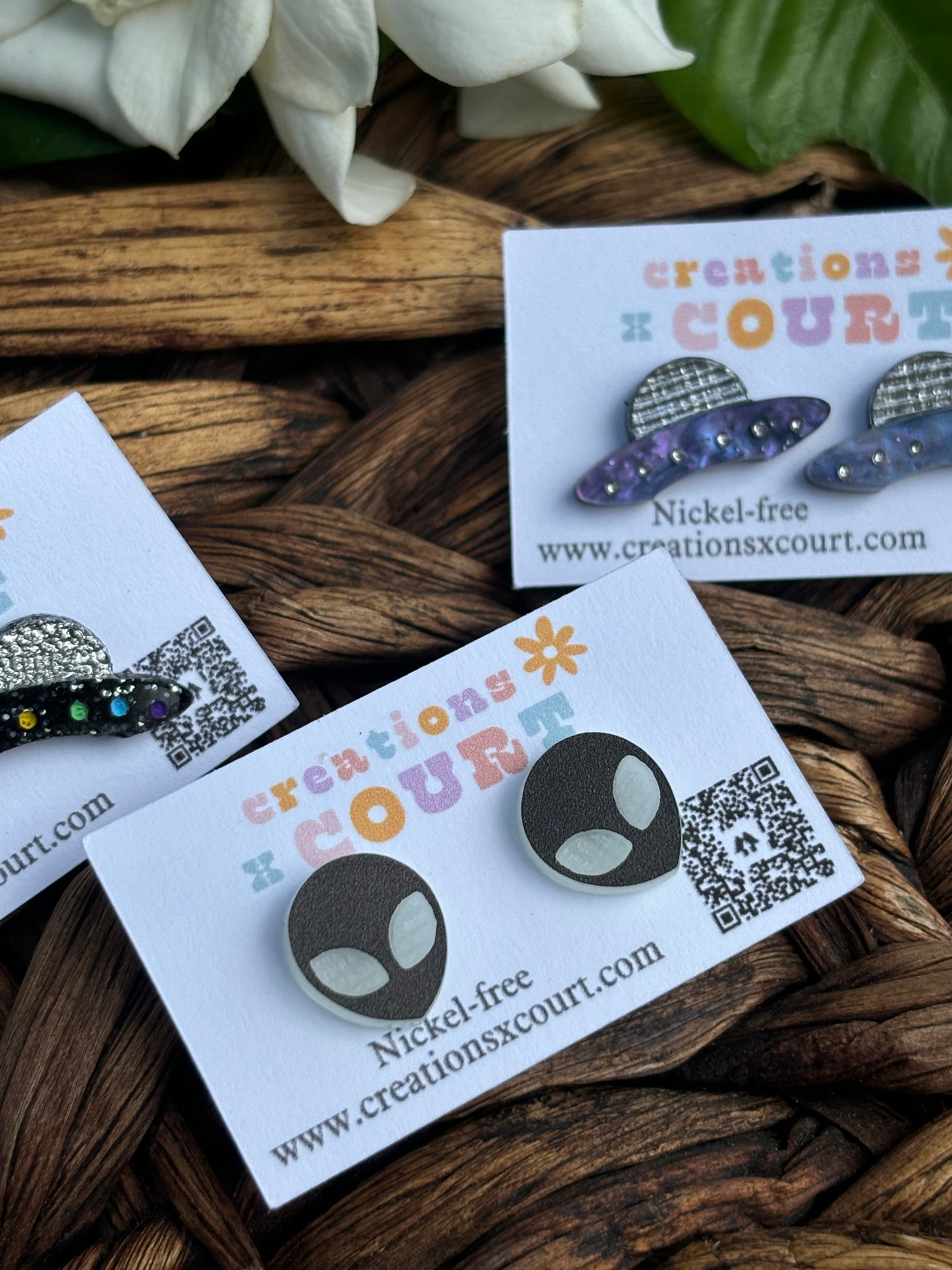 UFO + Alíen Studs