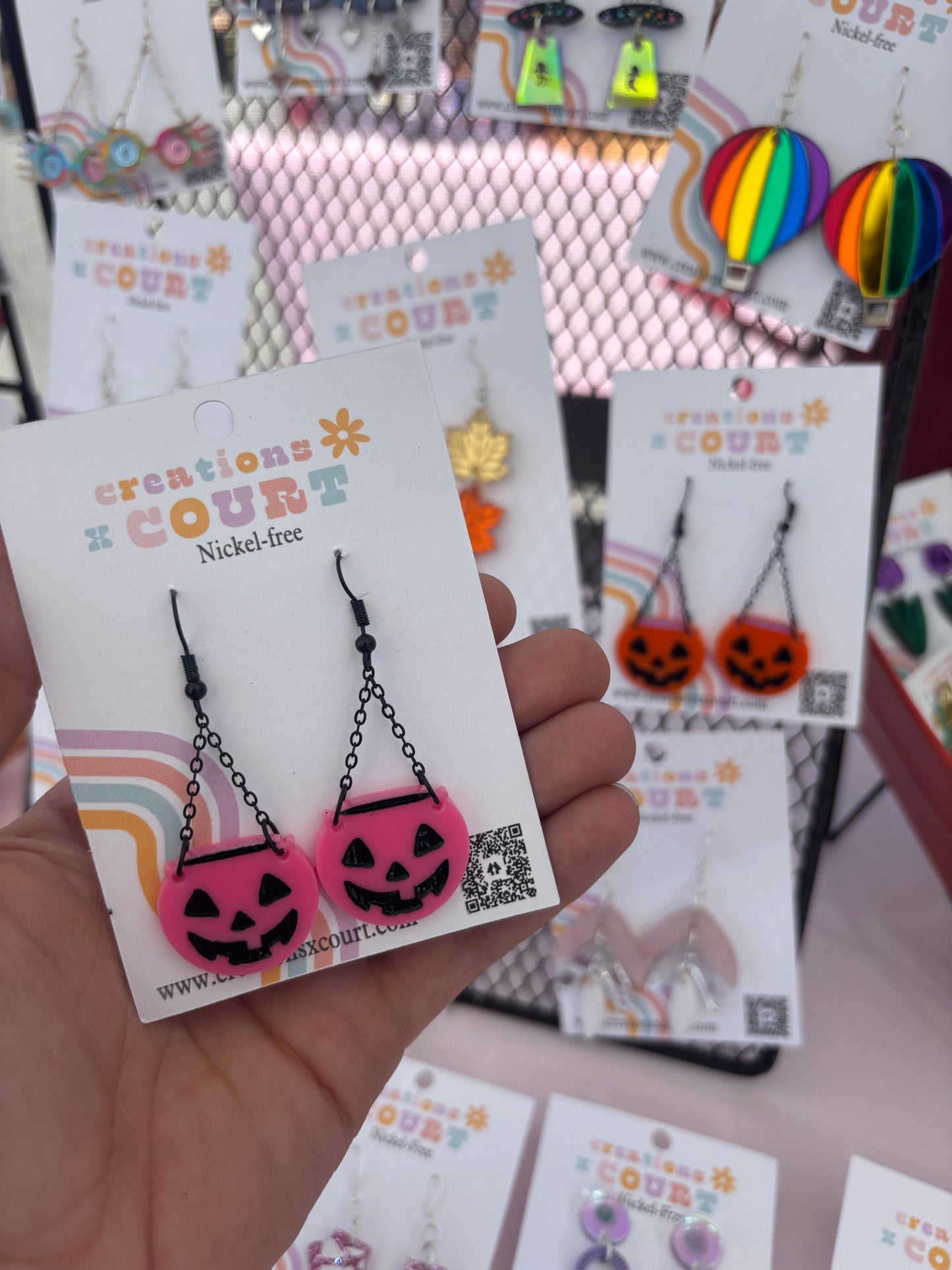Jack-o'-lantern Bucket Dangles