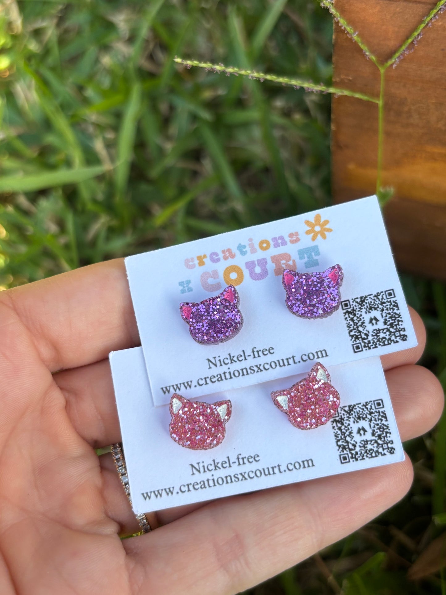 Cat Head Studs