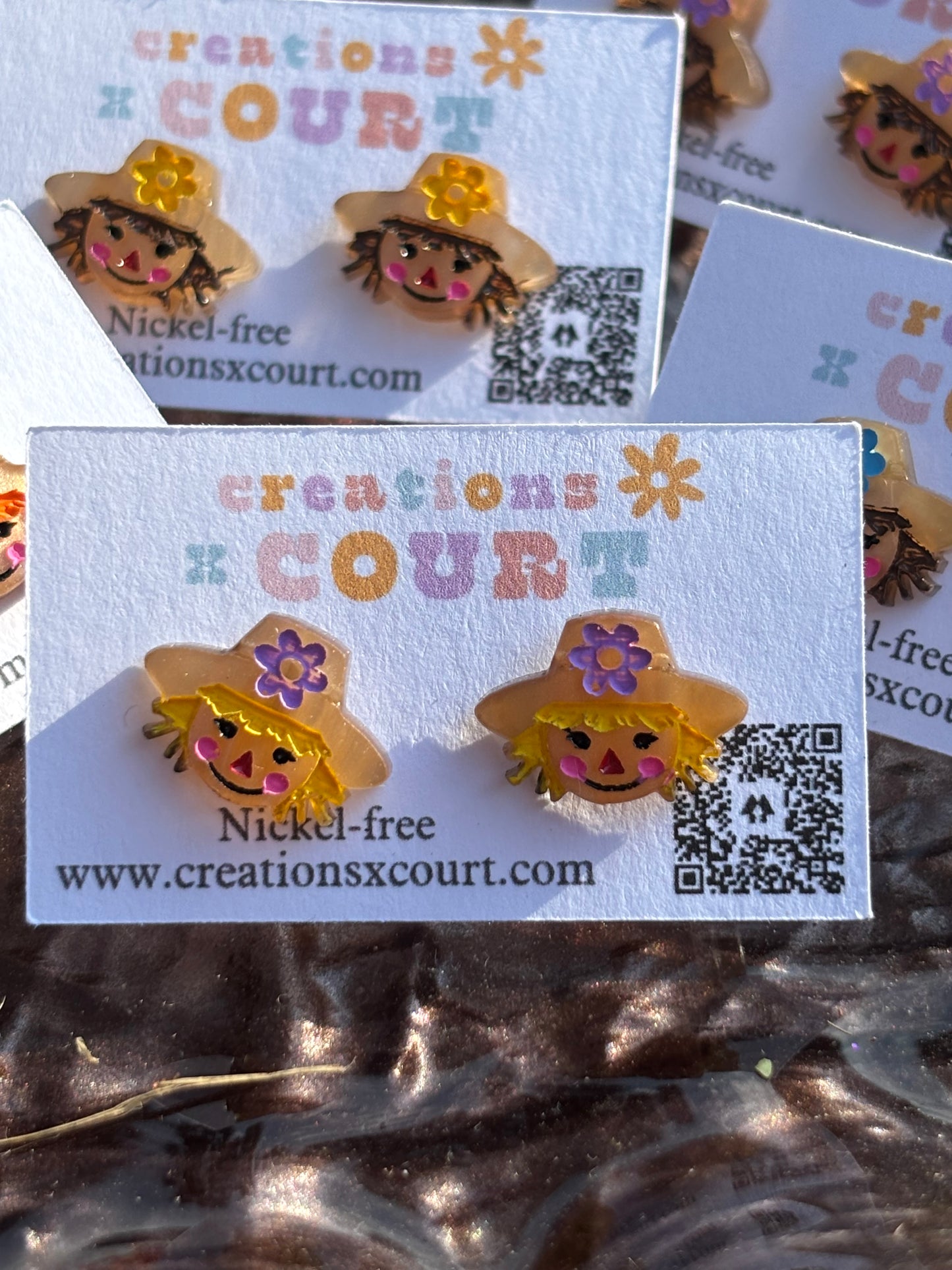 Scarecrow Studs