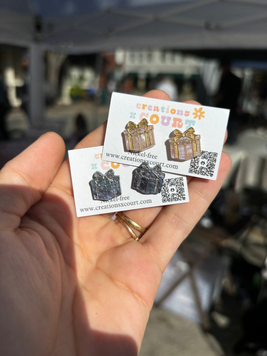 Present Dangles and Studs